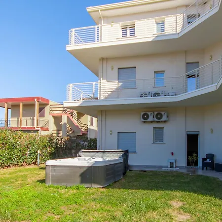 Casa Smeralda A 200 Mt Dal Mare - Happy Apartment *