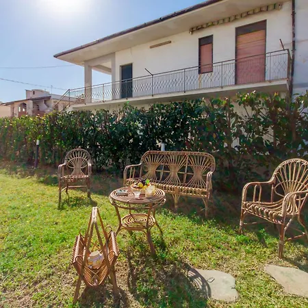 Apartment Casa Smeralda A 200 Mt Dal Mare - Happy *